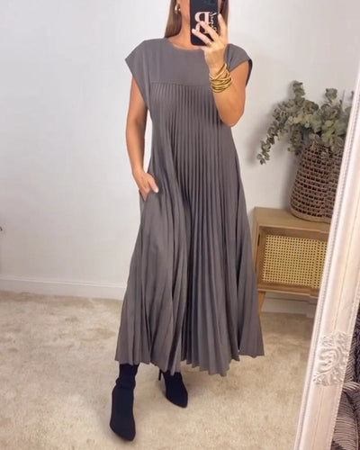 Jolijn™ | Timeless and Comfortable Dress