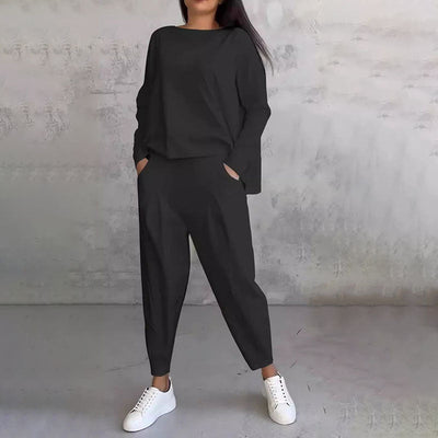 Minimalist Two-Piece Set
