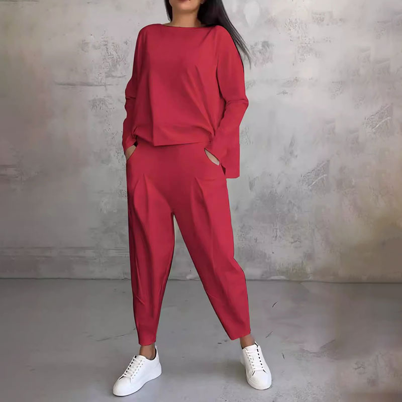 Minimalist Two-Piece Set